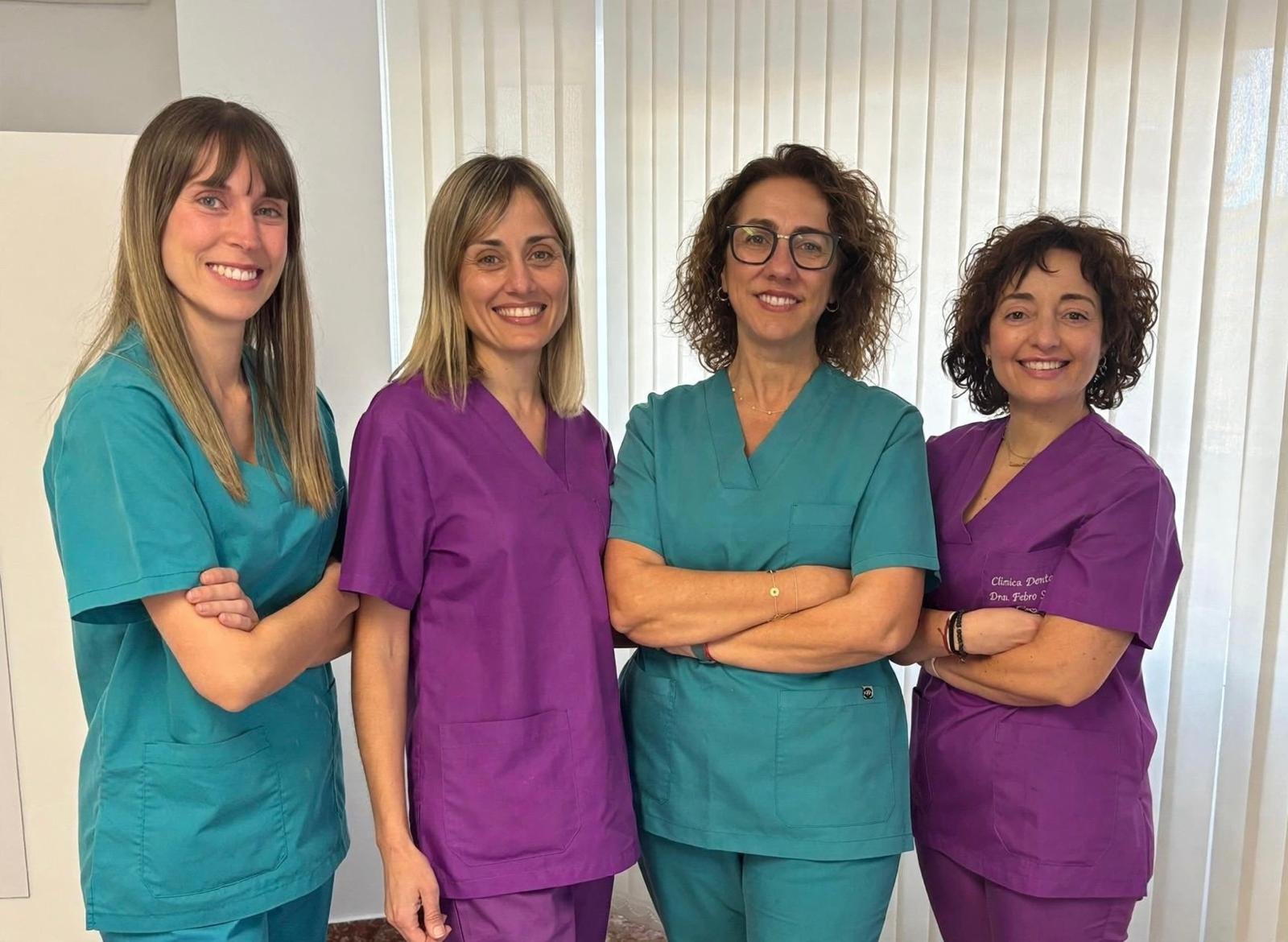 Cuatro profesionales de Clínica Dental Peiró Agud